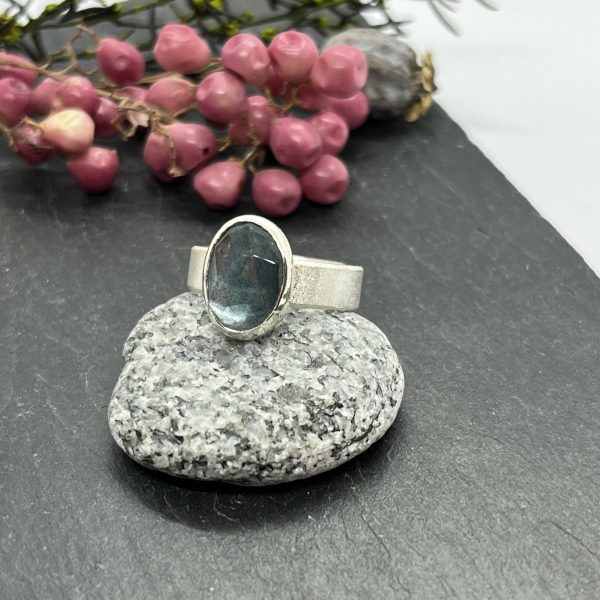 Lorrisilver Jewellery Moss aquamarine ring on slate tile