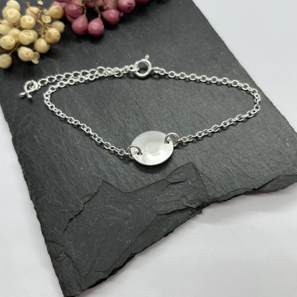 bee bracelet on grey tile background, lorrisilver jewellery